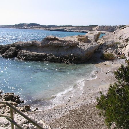 *Tiny Jungle* / Plage, Port Et Commerces A Pied Sausset-les-Pins Buitenkant foto